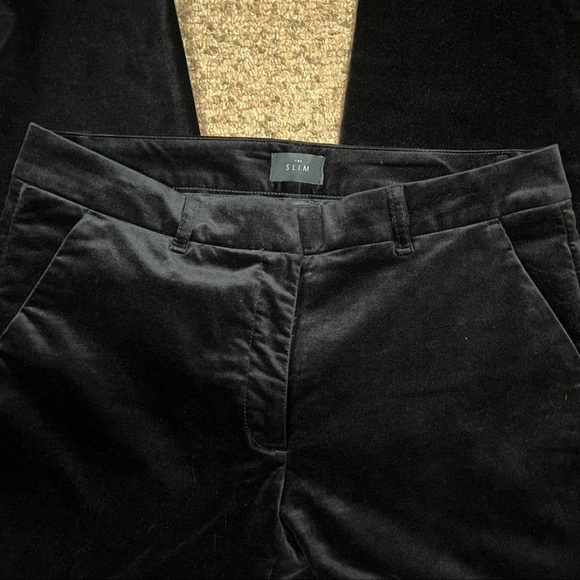 WHBM Black Velvet Slim Ankle Pants Size 10 - Picture 7 of 11